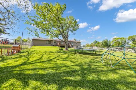 5808 Beverly Road SW Cedar Rapids IA 52404