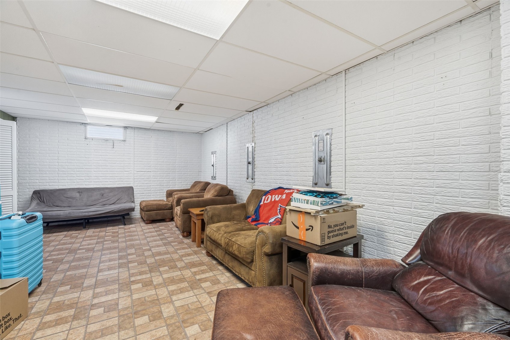 2475 26th Avenue Marion IA 52302