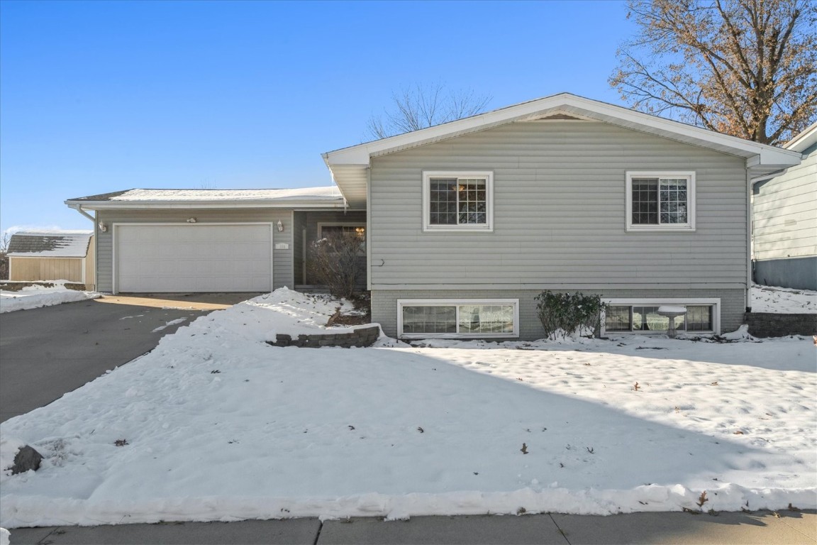 106 Leroy Street NW Cedar Rapids IA 52405