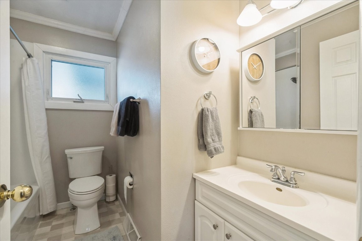 106 Leroy Street NW Cedar Rapids IA 52405