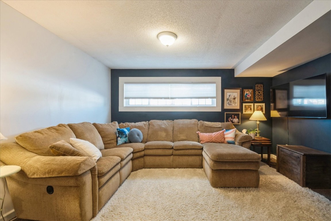 106 Leroy Street NW Cedar Rapids IA 52405