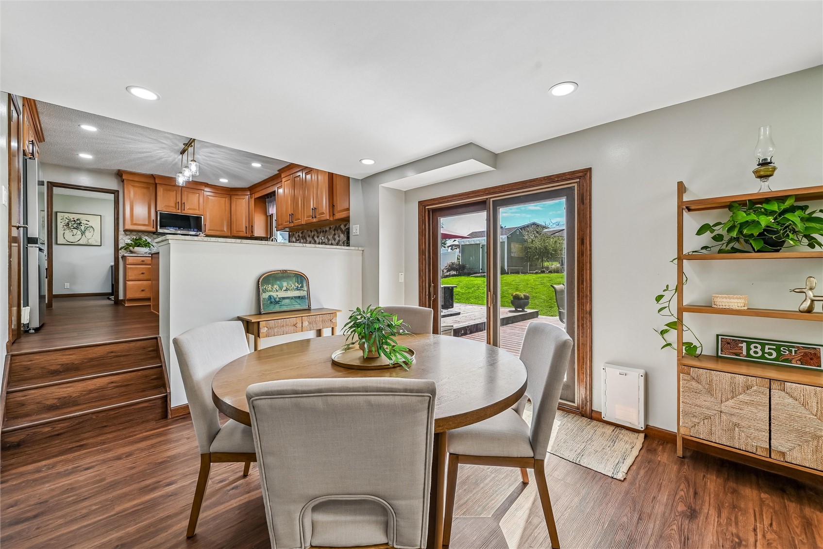 3923 Roxbury Drive NW Cedar Rapids IA 52405