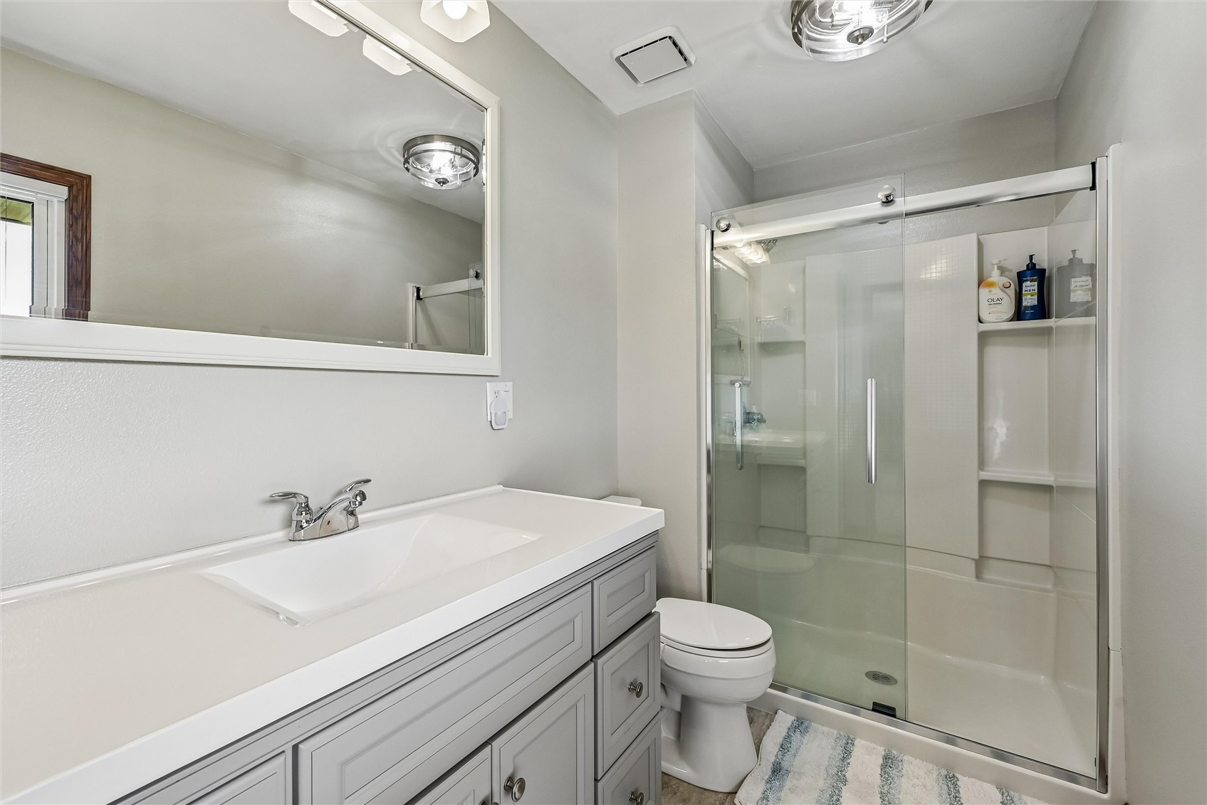 3923 Roxbury Drive NW Cedar Rapids IA 52405