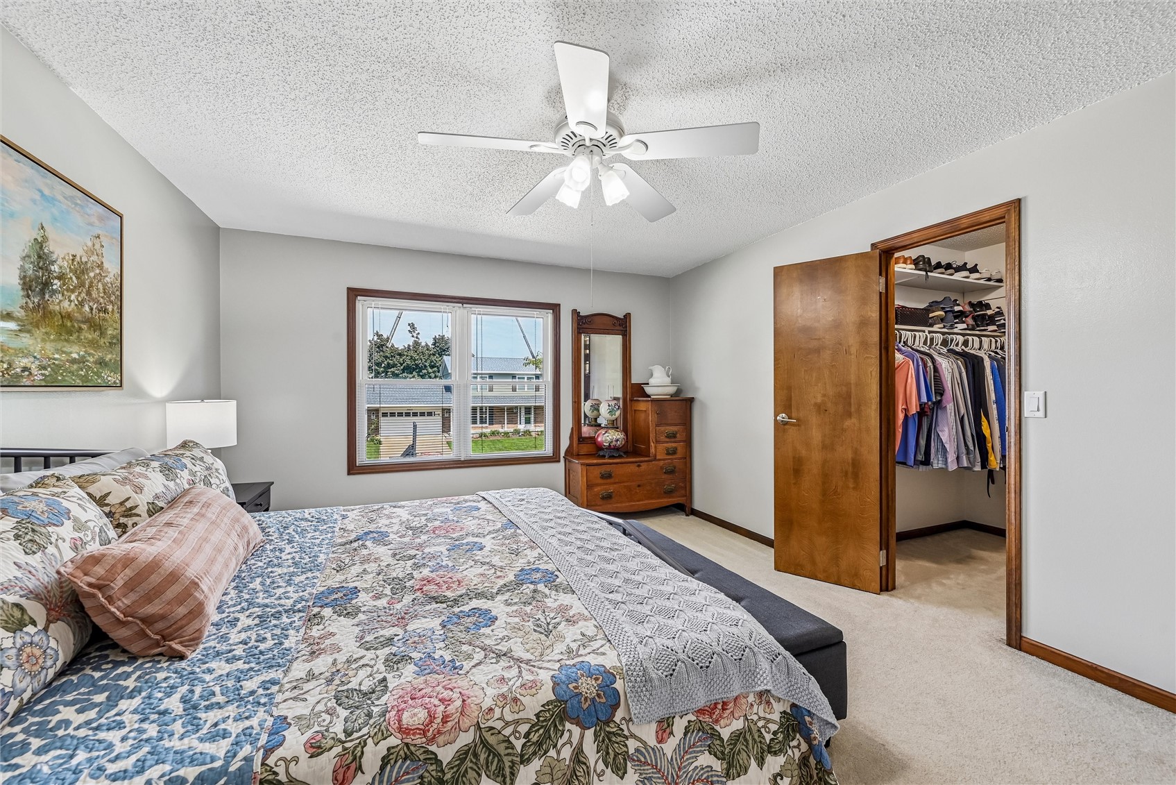 3923 Roxbury Drive NW Cedar Rapids IA 52405