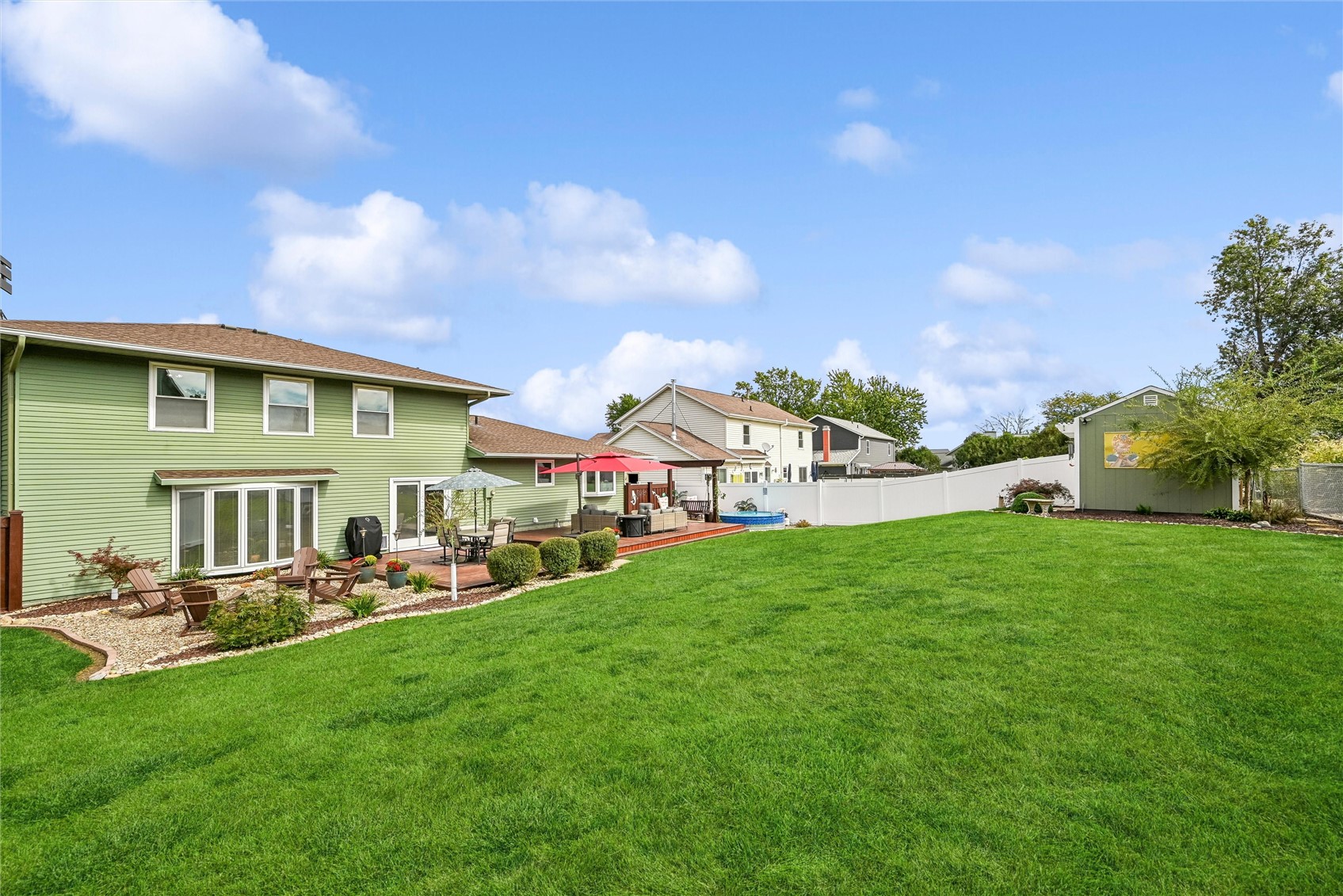 3923 Roxbury Drive NW Cedar Rapids IA 52405