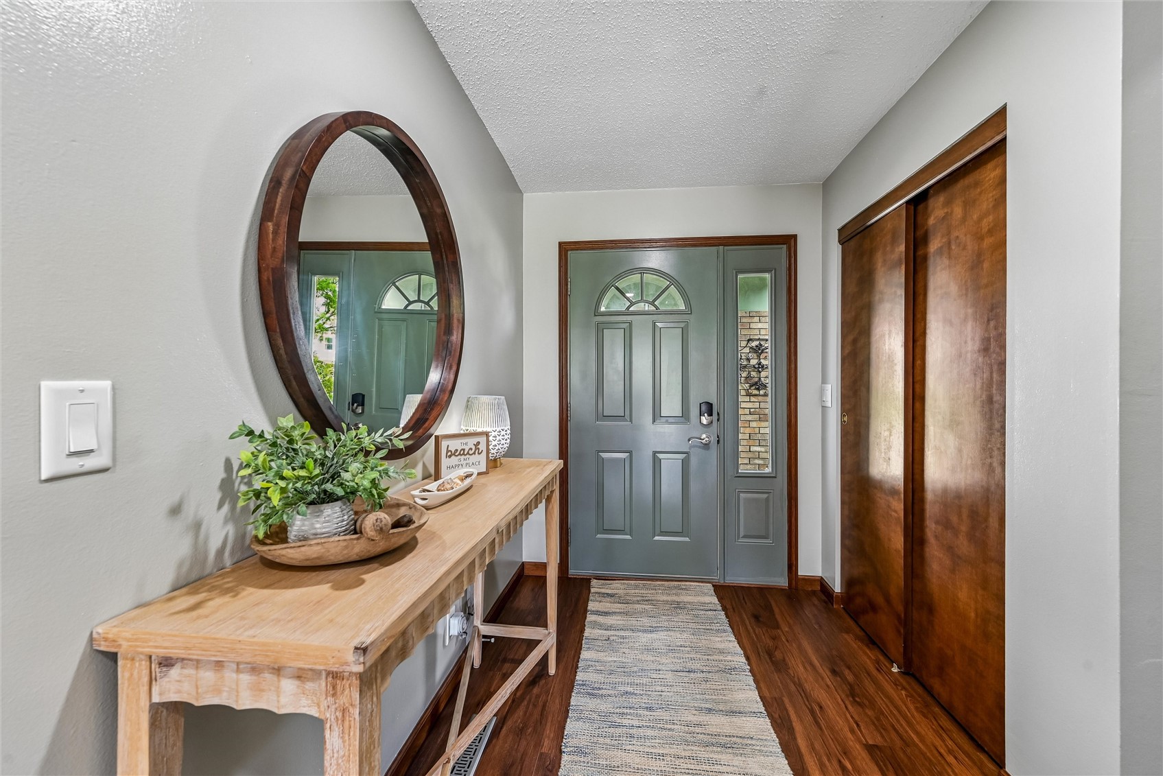 3923 Roxbury Drive NW Cedar Rapids IA 52405