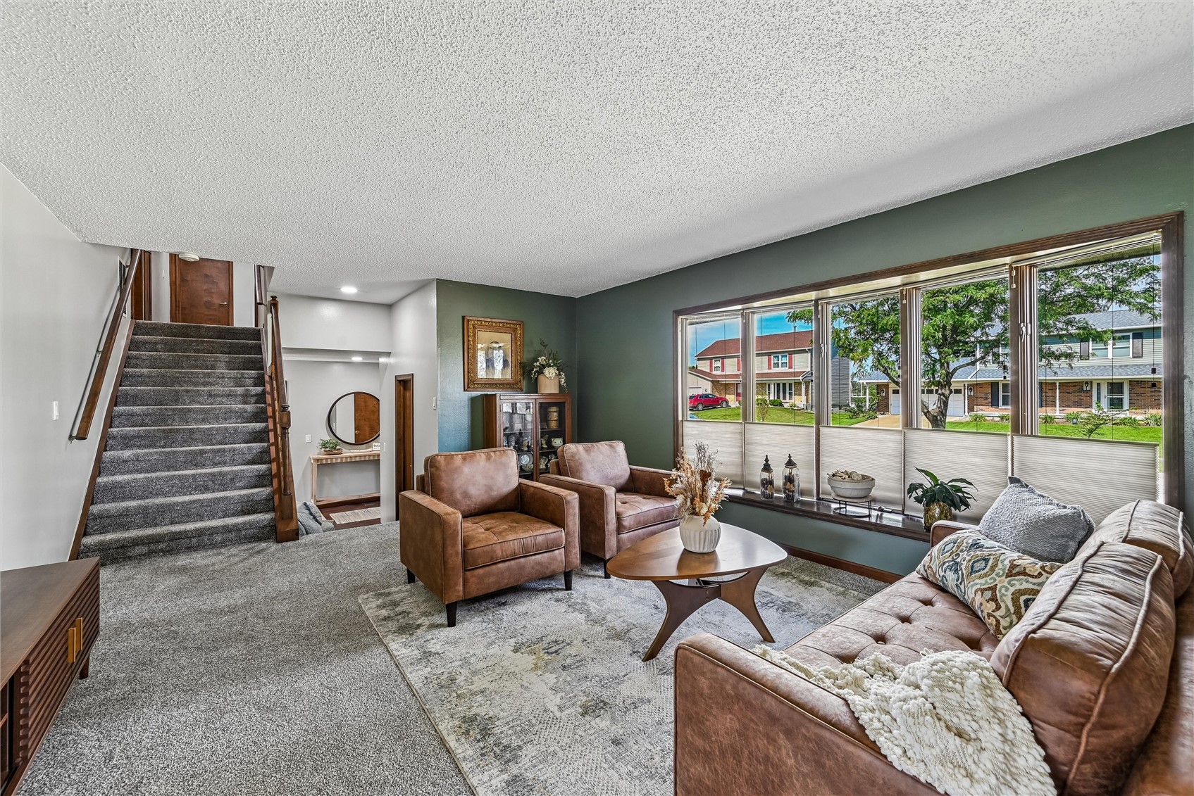 3923 Roxbury Drive NW Cedar Rapids IA 52405