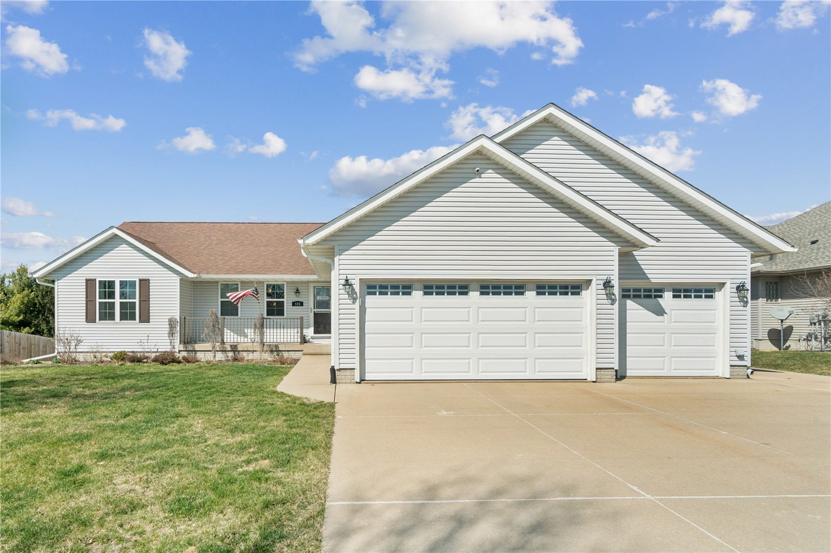 185 Erusha Drive NE Walford IA 52351
