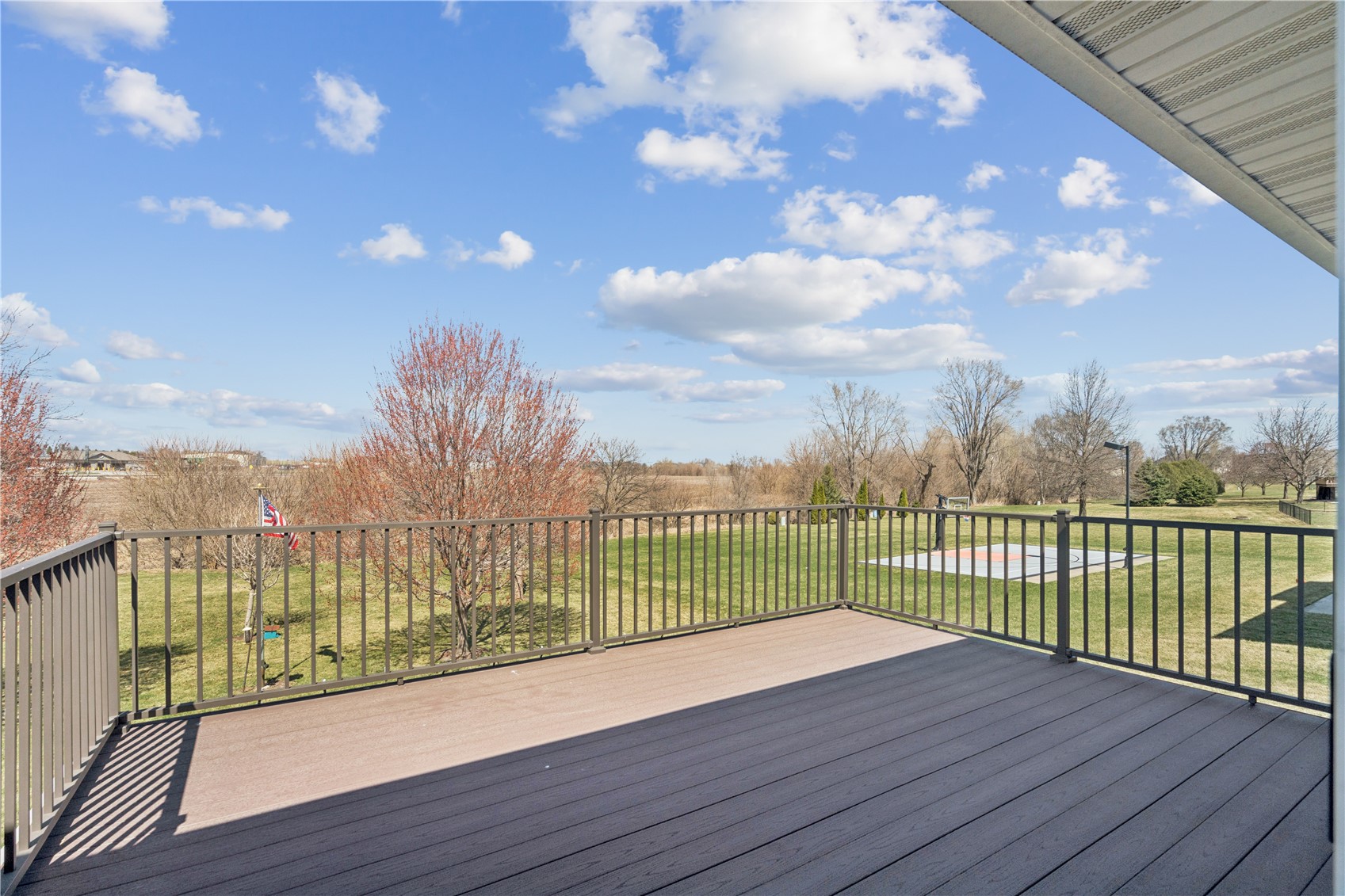 185 Erusha Drive NE Walford IA 52351