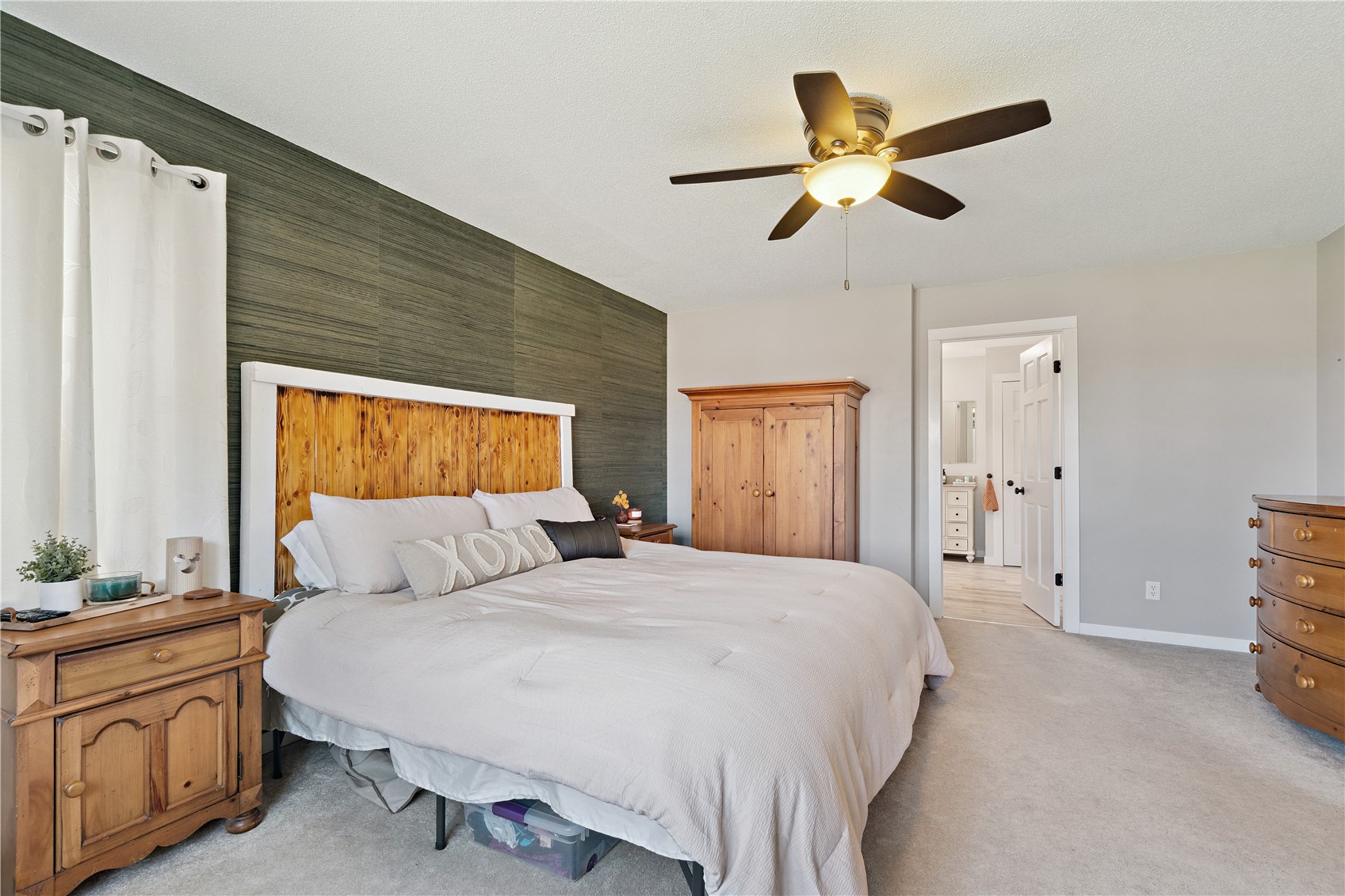 185 Erusha Drive NE Walford IA 52351