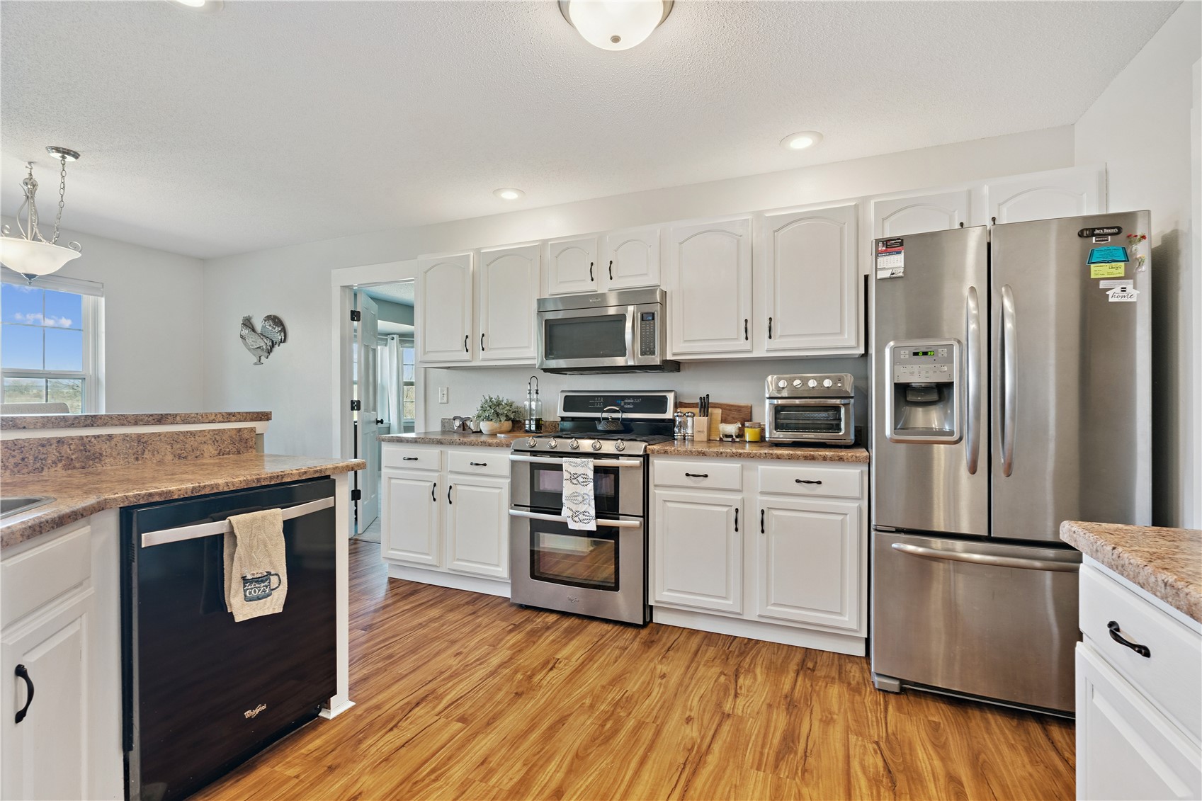 185 Erusha Drive NE Walford IA 52351