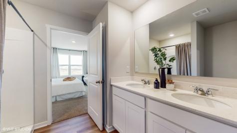2787 Cecelia Drive Hiawatha IA 52233