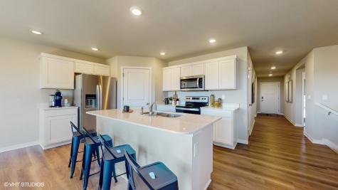 2787 Cecelia Drive Hiawatha IA 52233