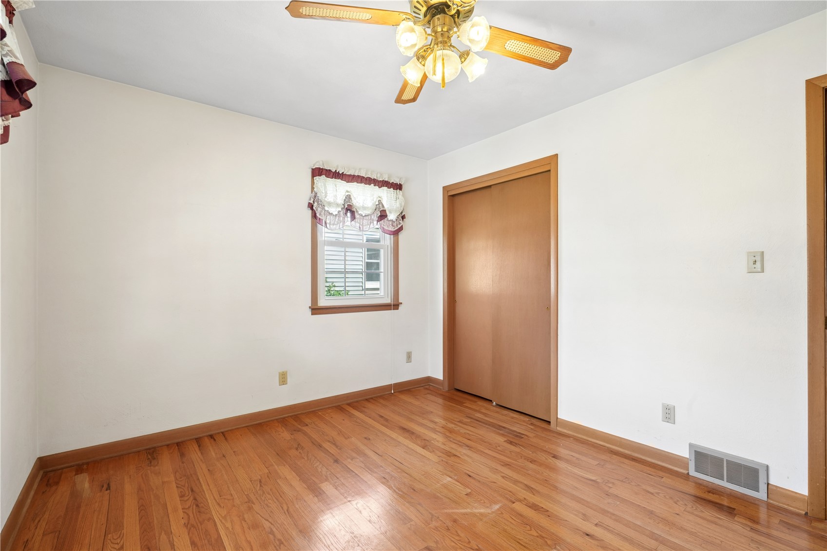 1530 Mcgowan Boulevard Marion IA 52302