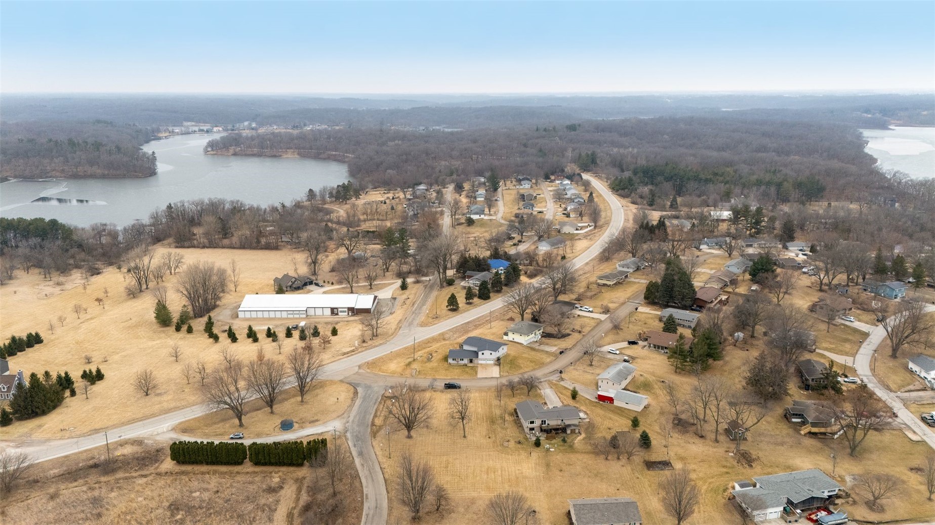 301 Lake View Drive NE Solon IA 52333