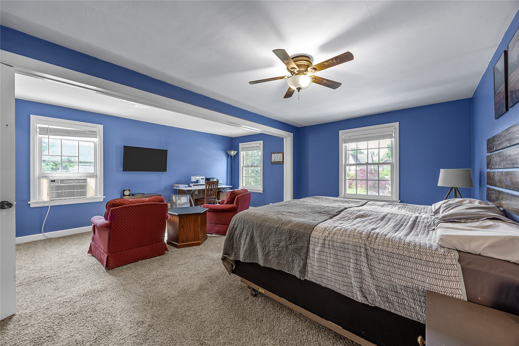 2617 Country Club Parkway SE Cedar Rapids IA 52403