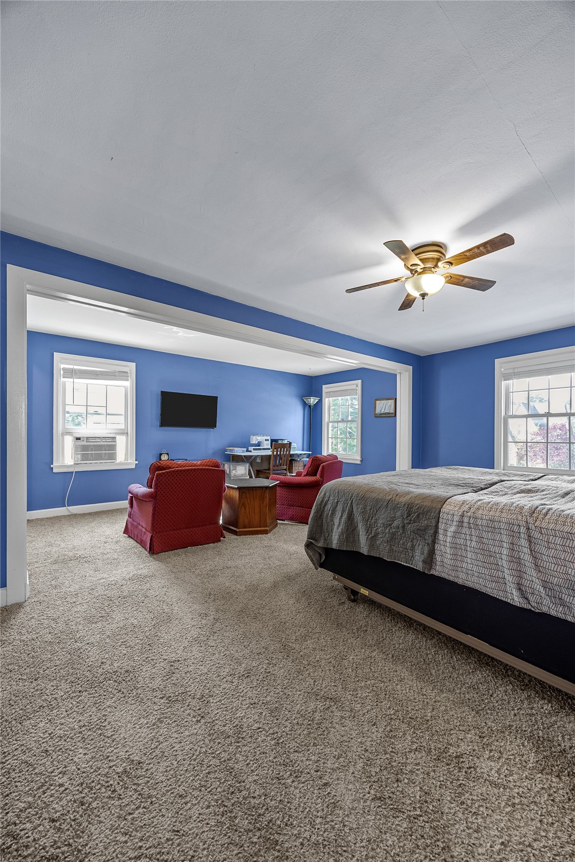 2617 Country Club Parkway SE Cedar Rapids IA 52403