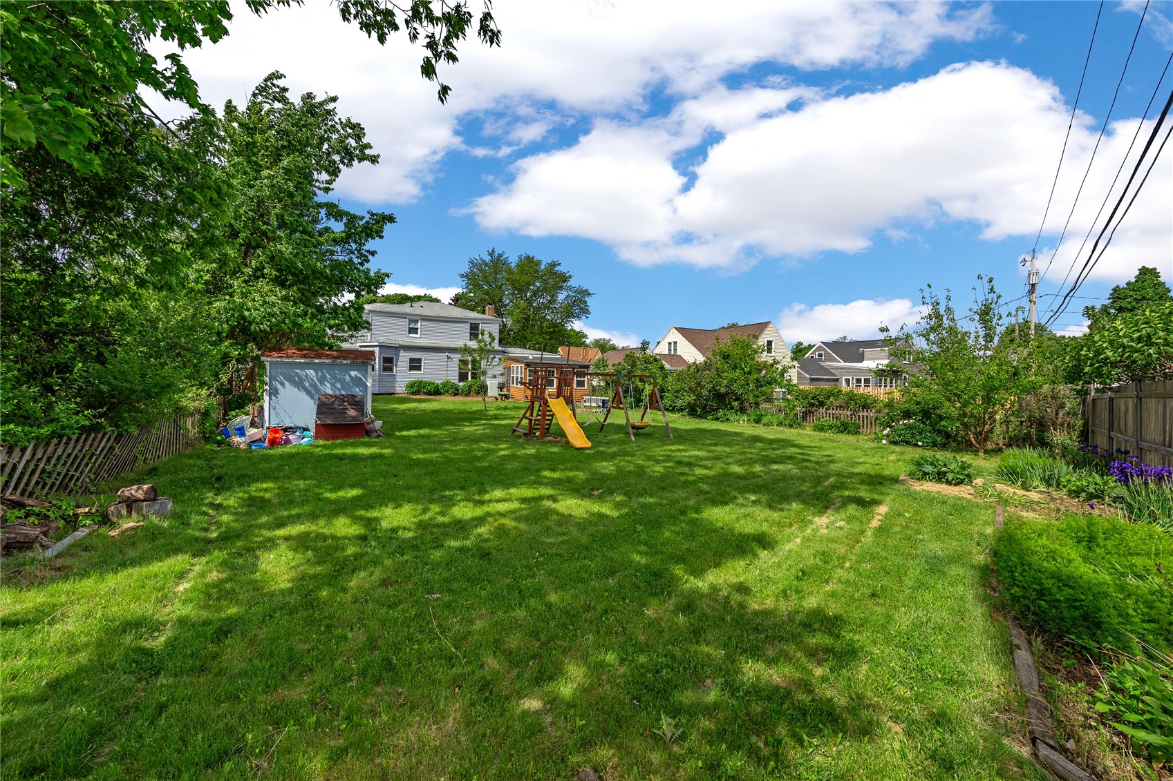 2617 Country Club Parkway SE Cedar Rapids IA 52403