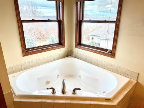 1164 Kyle Drive NE Iowa City IA 52240