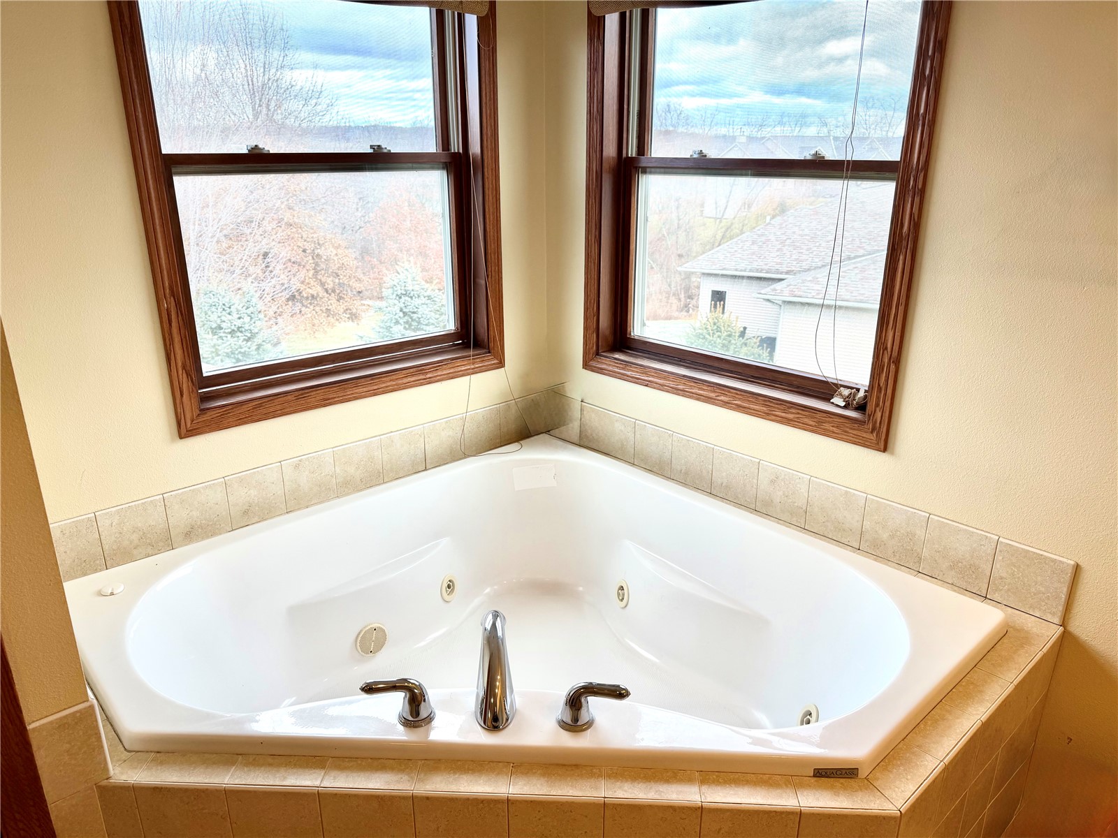 1164 Kyle Drive NE Iowa City IA 52240