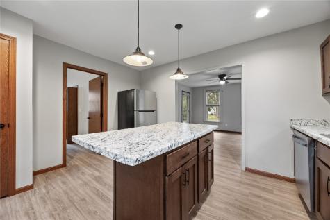 1032 9th Street SE Cedar Rapids IA 52401