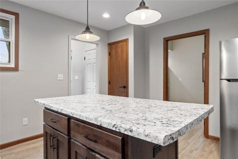 1032 9th Street SE Cedar Rapids IA 52401