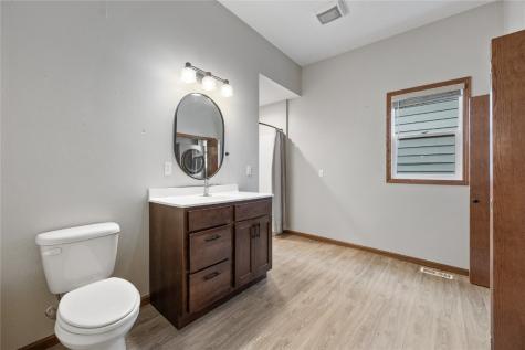 1032 9th Street SE Cedar Rapids IA 52401