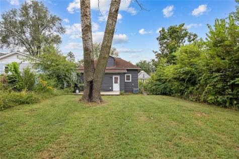 1032 9th Street SE Cedar Rapids IA 52401