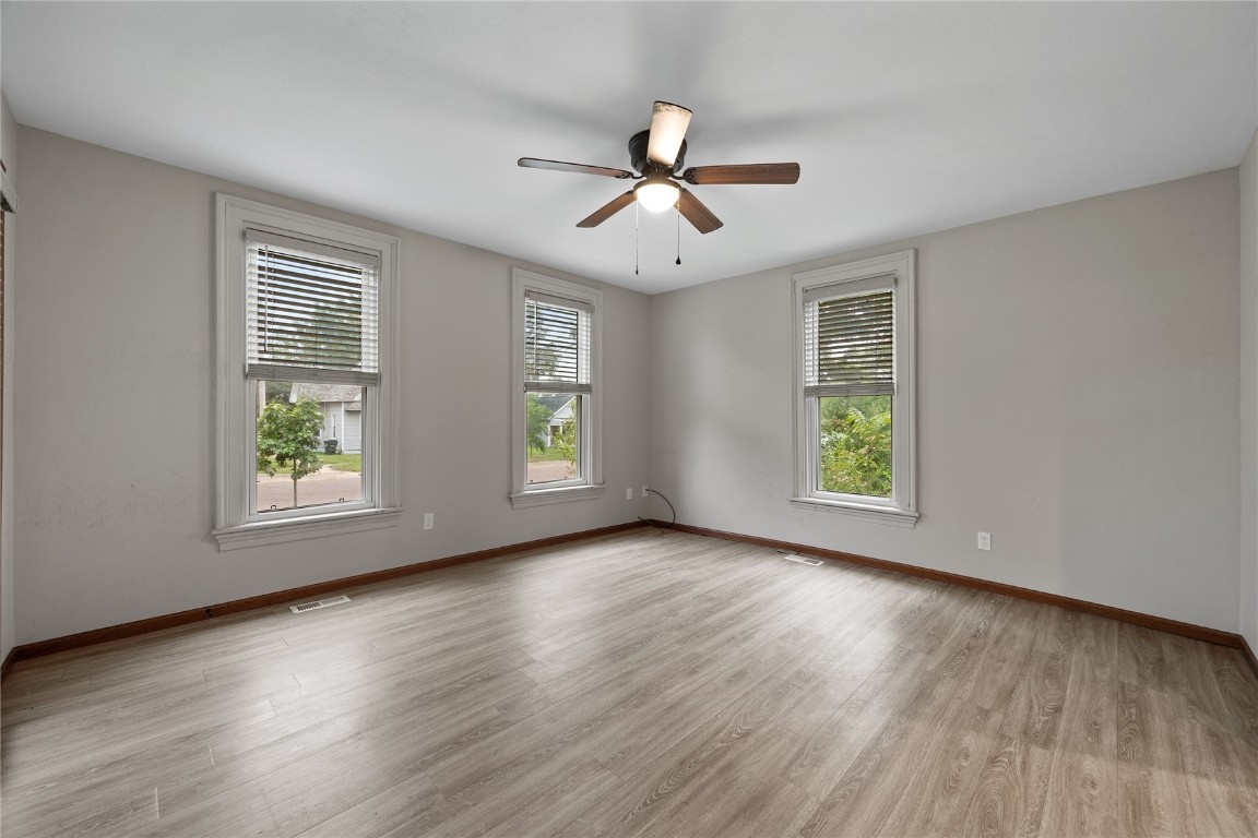 1032 9th Street SE Cedar Rapids IA 52401