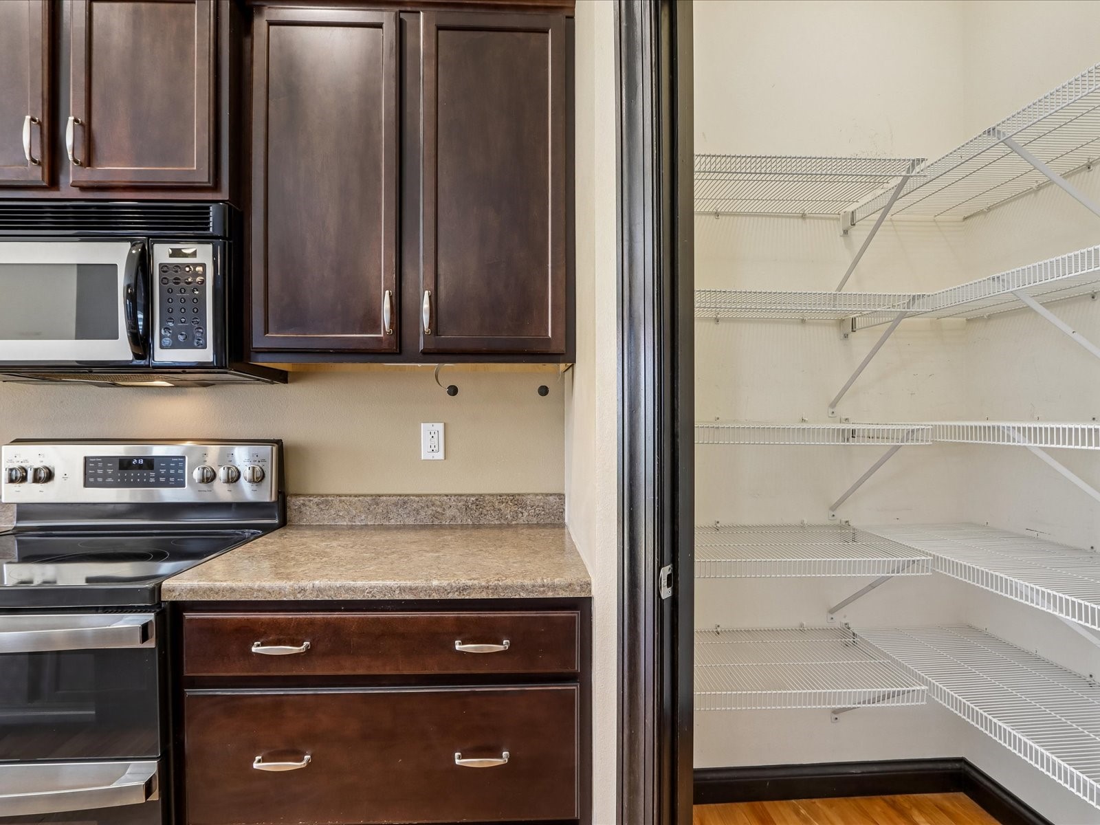 3015 Hillsboro Drive SW Cedar Rapids IA 52404