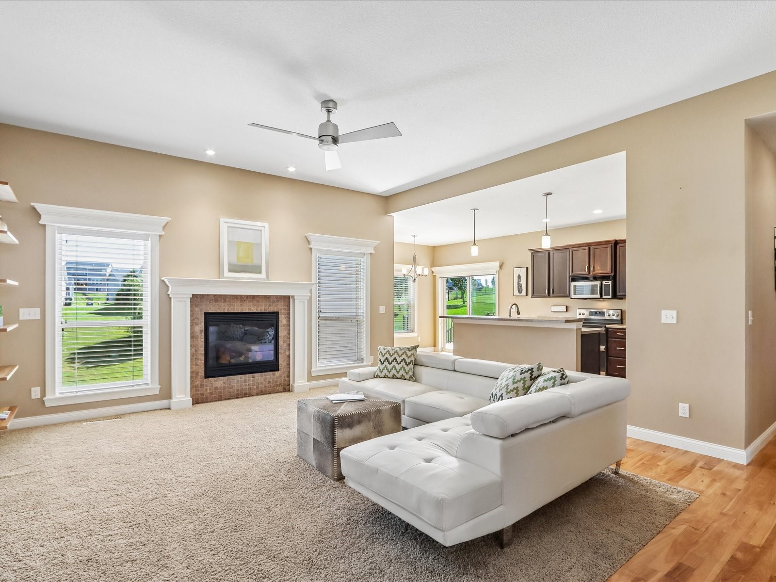 3015 Hillsboro Drive SW Cedar Rapids IA 52404