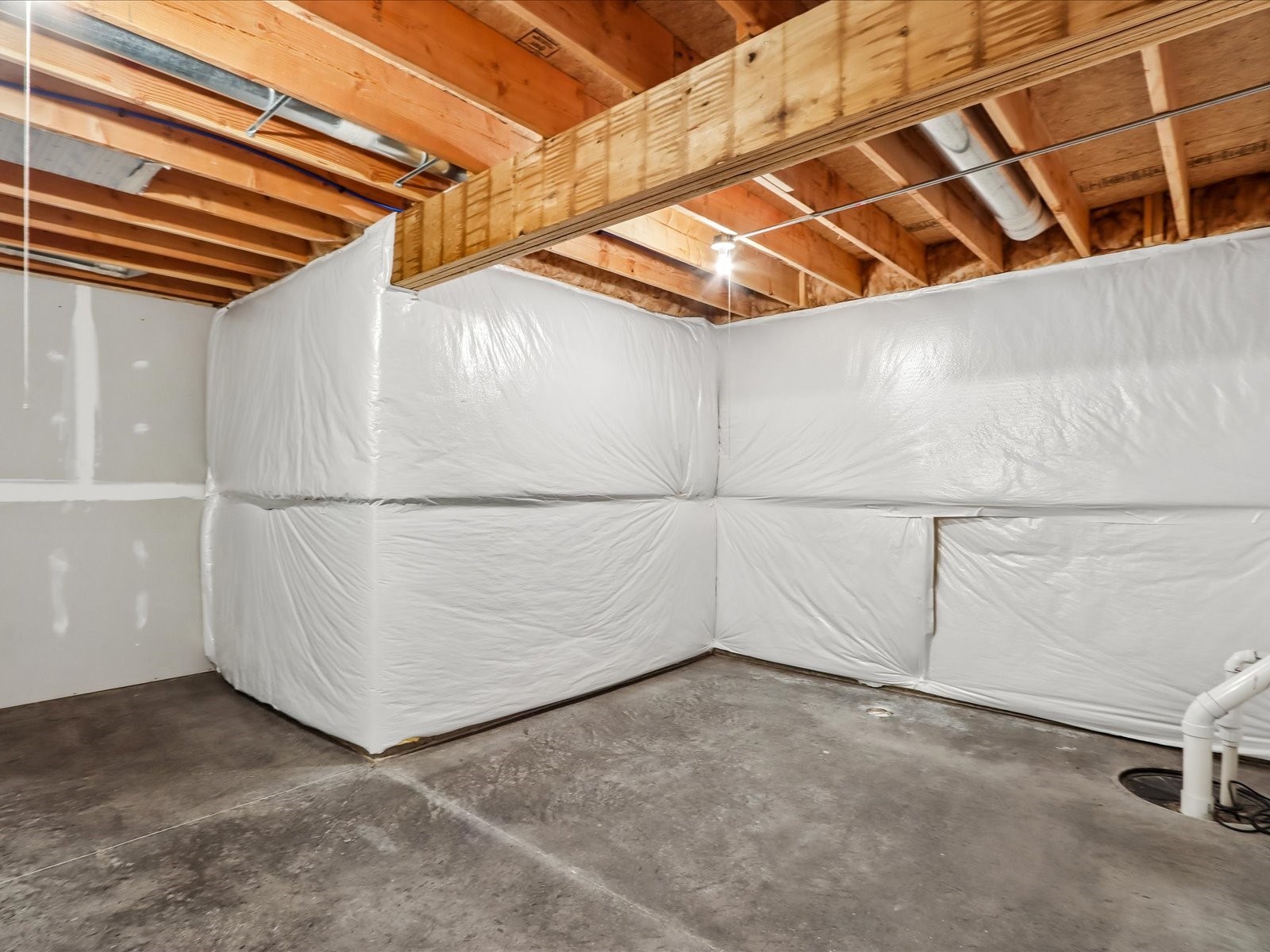 3015 Hillsboro Drive SW Cedar Rapids IA 52404