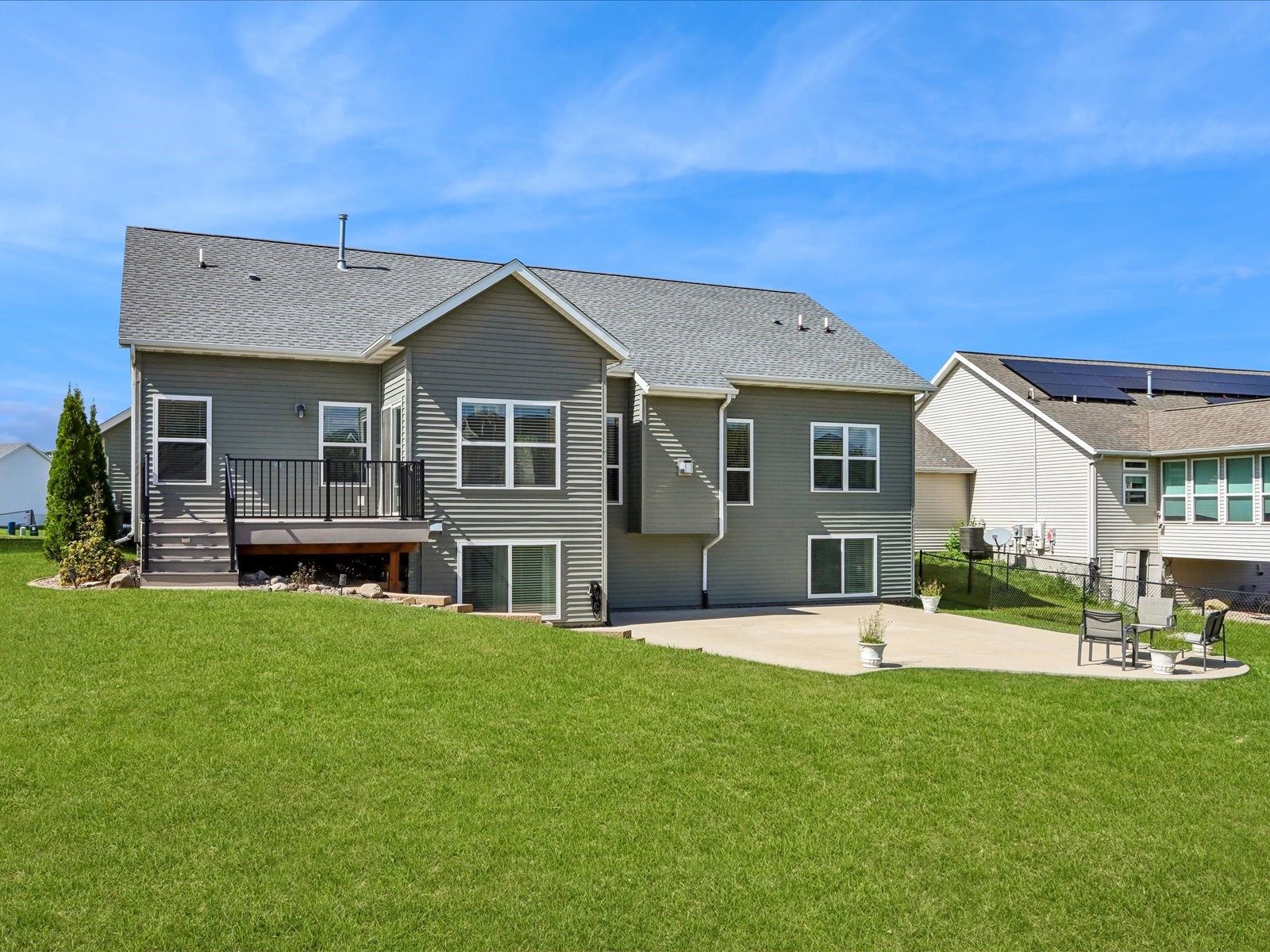 3015 Hillsboro Drive SW Cedar Rapids IA 52404