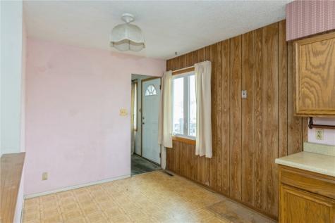 4416 Lee Street NE Cedar Rapids IA 52402