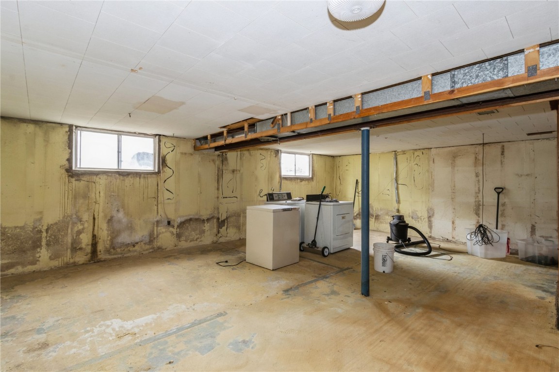 4416 Lee Street NE Cedar Rapids IA 52402