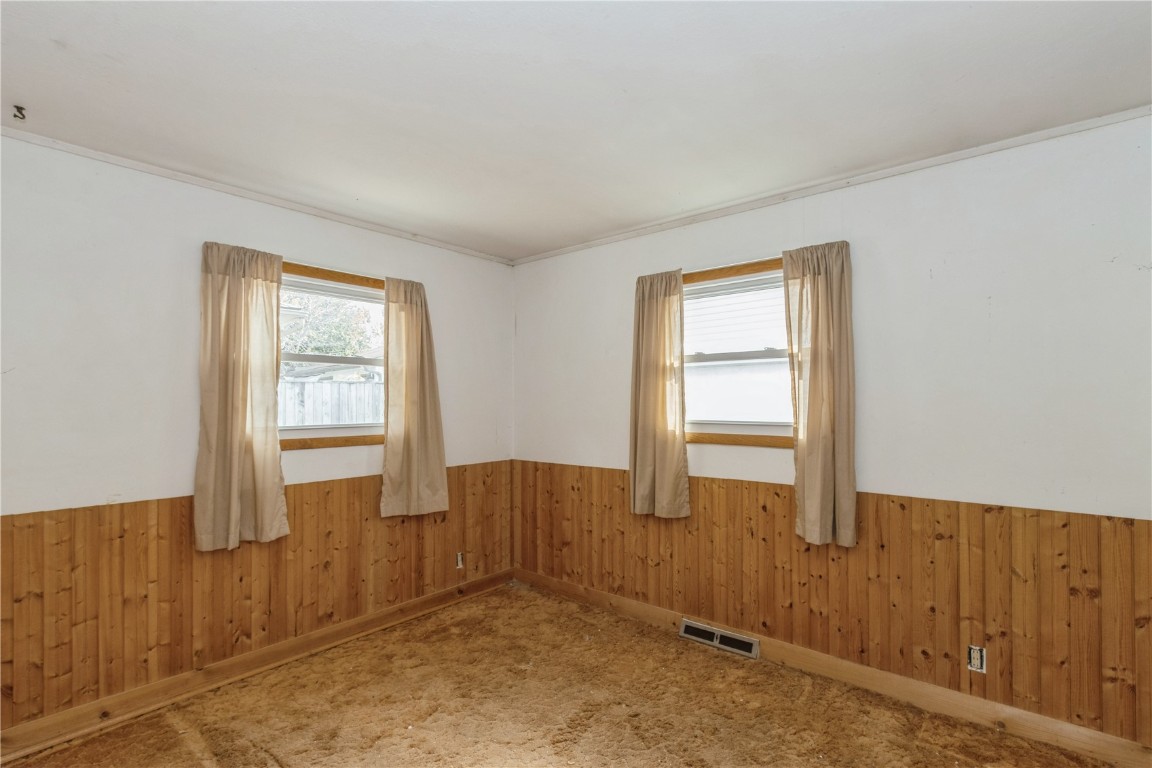 4416 Lee Street NE Cedar Rapids IA 52402