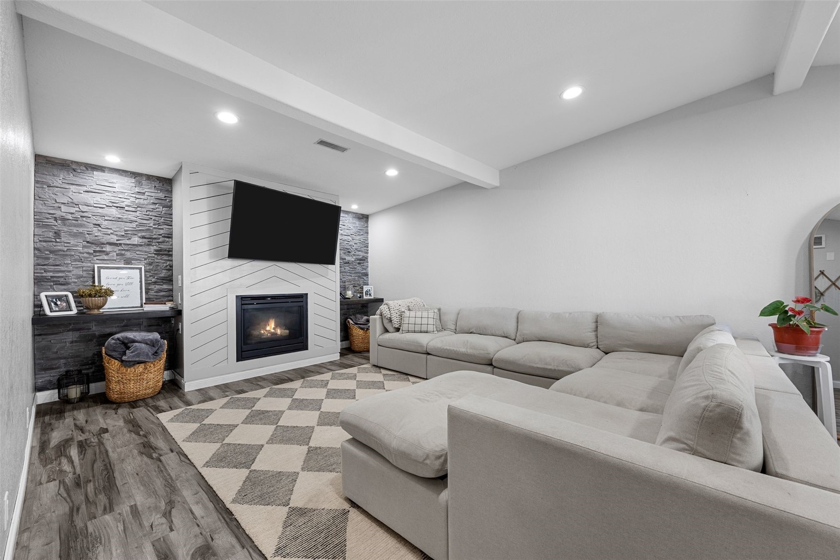 114 N Penn Street Lisbon IA 52253