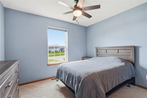 4592 Creekview Trail Palo IA 52324