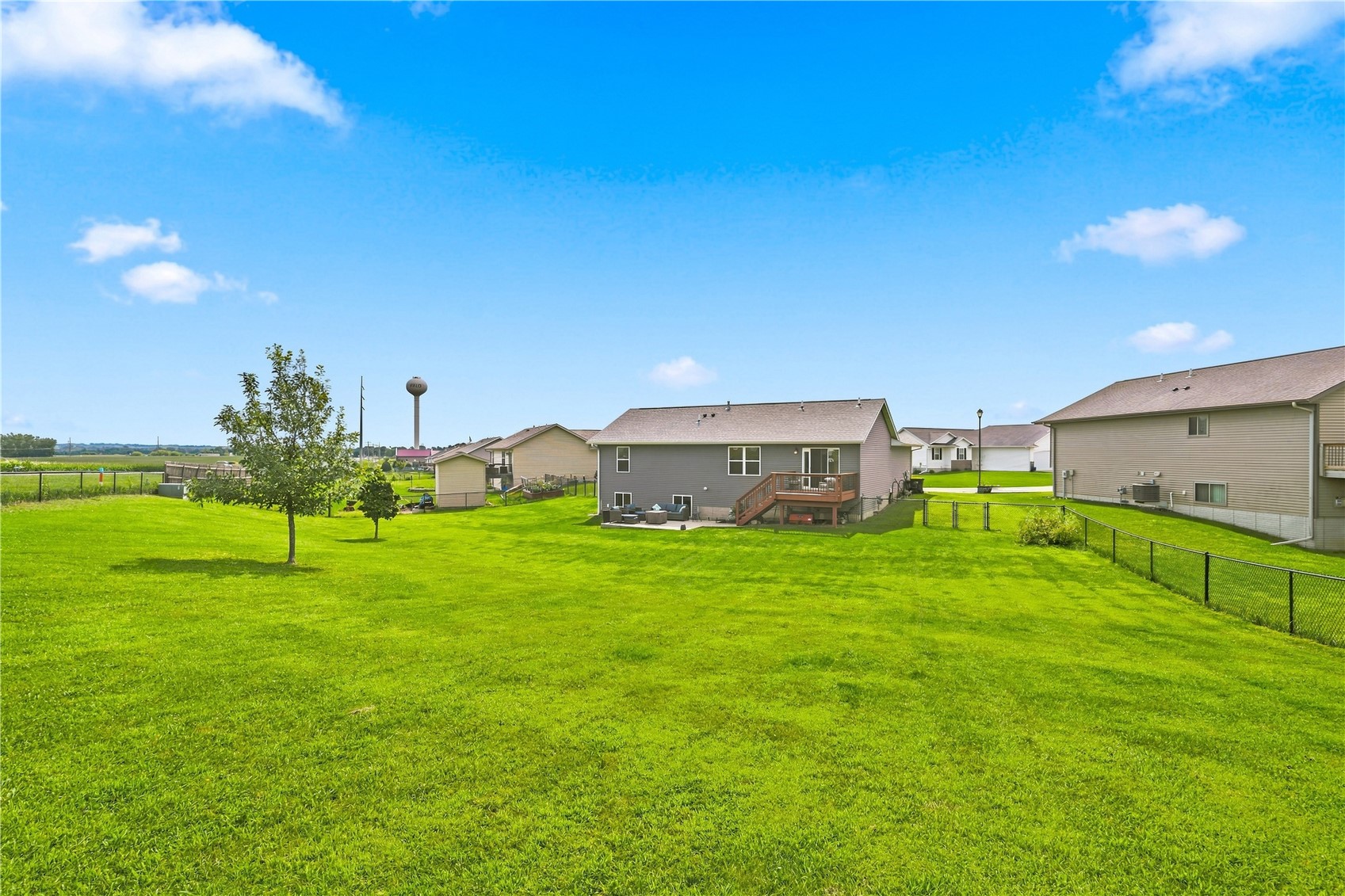 4592 Creekview Trail Palo IA 52324