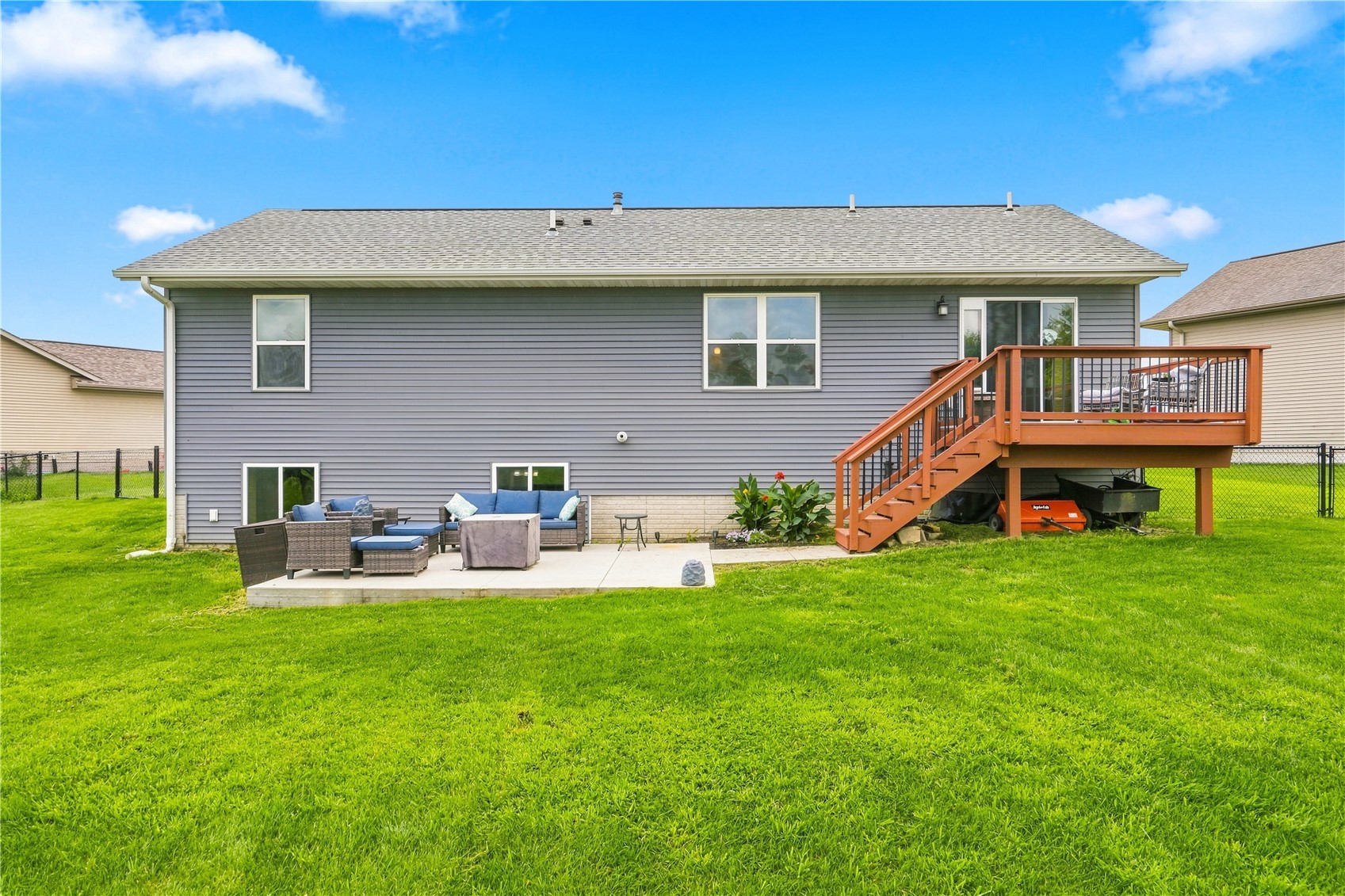 4592 Creekview Trail Palo IA 52324