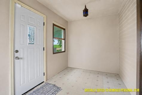 12242 70th Street Olin IA 52320