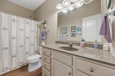 2521 Radcliffe Court SW Cedar Rapids IA 52404
