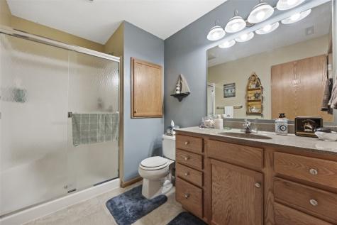 2521 Radcliffe Court SW Cedar Rapids IA 52404