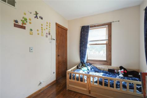 1844 B Avenue NW Cedar Rapids IA 52405