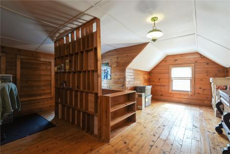 1844 B Avenue NW Cedar Rapids IA 52405