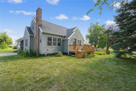 1844 B Avenue NW Cedar Rapids IA 52405
