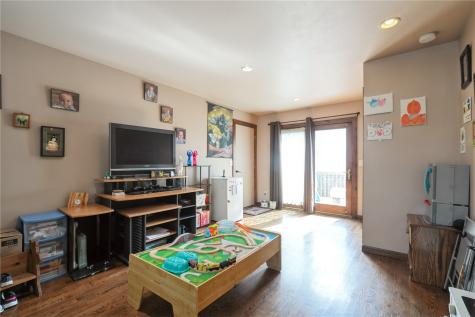 1844 B Avenue NW Cedar Rapids IA 52405