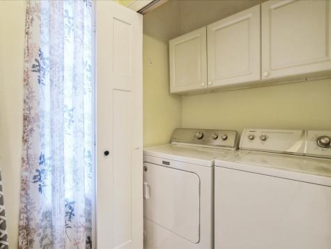1120 Central Avenue Center Point IA 52213
