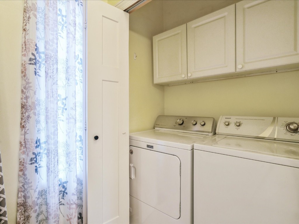 1120 Central Avenue Center Point IA 52213