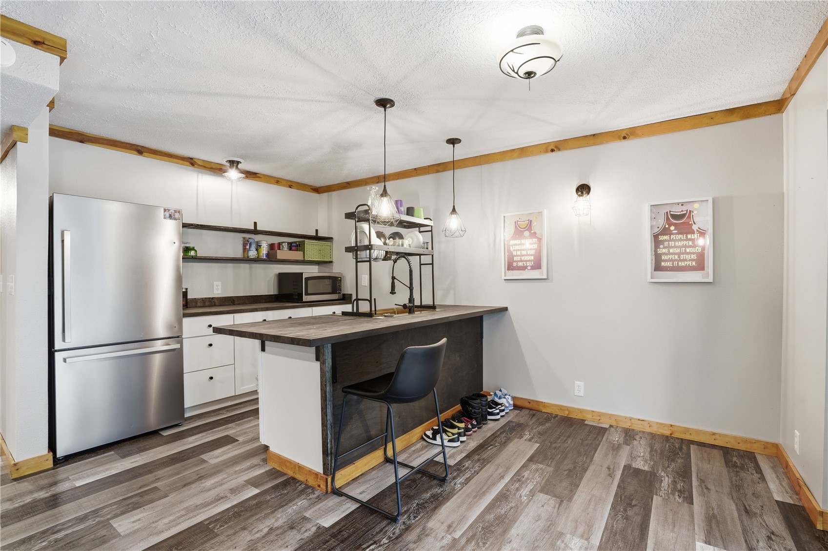 2221 Oak Road NE North Liberty IA 52317